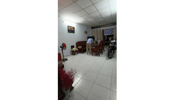 BÁN ĐẤT TẶNG NHÀ C4, CHÍNH CHỦ BÁN LẤY TIỀN DƯỠNG GIÀ, DƯƠNG BÁ TRẠC Q8, HẺM XE HƠI, KINH DOANH THOẢI MÁI, 110M2, CHỈ 10 TỶ